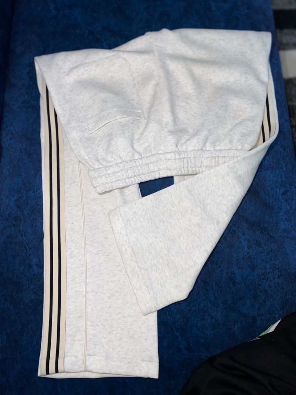 pantalon survetement - M - Vendu