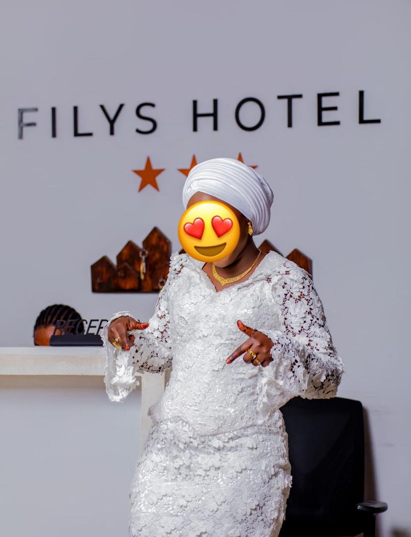 Robe de mariée voile offerte - L - Saint louis