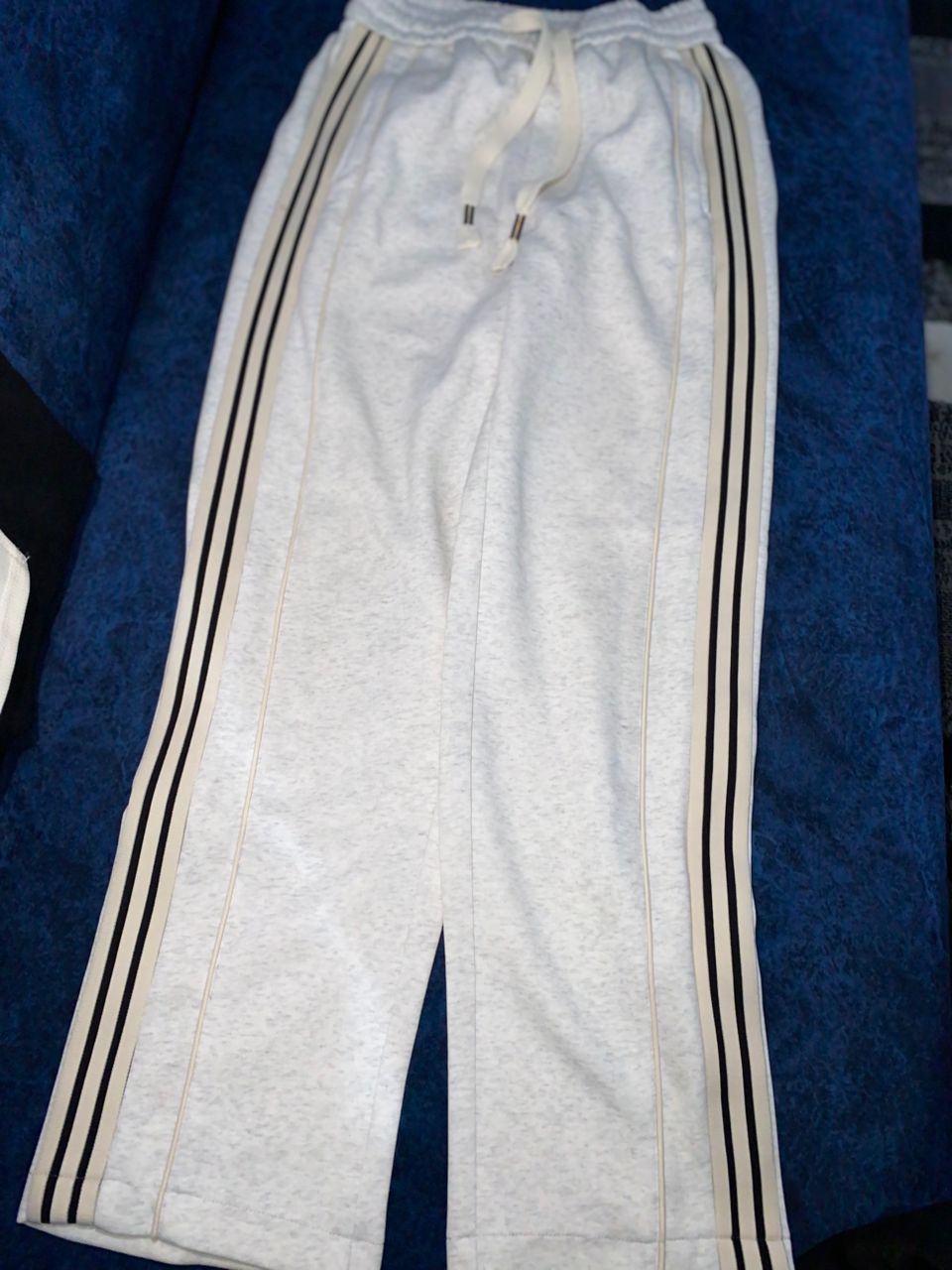 pantalon survetement - M - Vendu